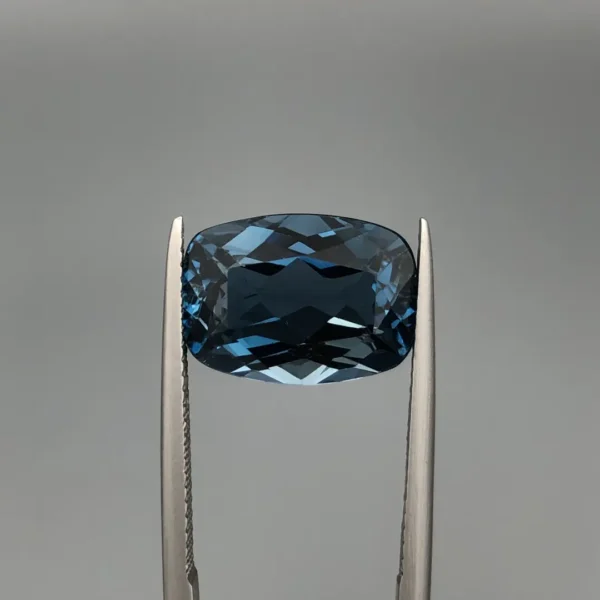 London Blue Topaz 7.93ct
