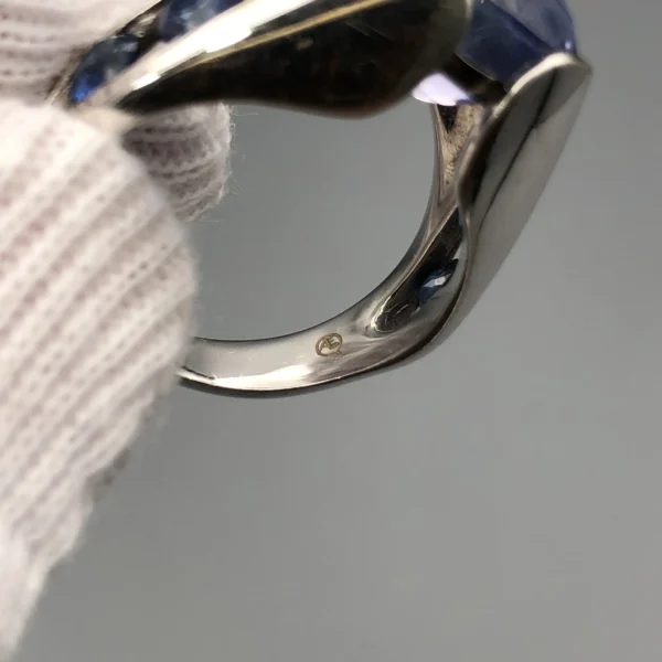 Natural Blue Sapphire Ring 18K Gold