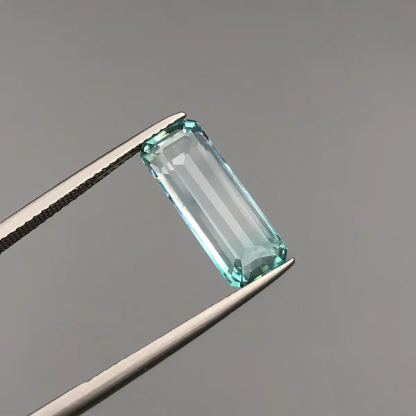 Natural Emerald 4.6ct No Oil Certified 3 Natural No Oil Emerald 4.68 Carat Certified