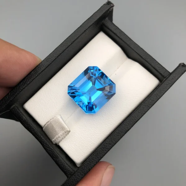 Natural Swiss Blue Topaz 23.04ct Octagon Cut Brazilian Gemstone for Sale in Pakistan