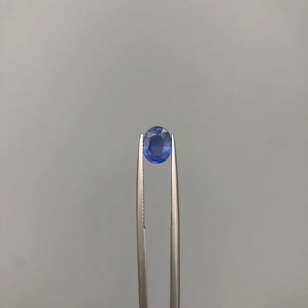 426ABE68-BF6E-46CC-B66E-00EDF8588B5D Natural Ceylon Blue Sapphire 1.93ct Heat