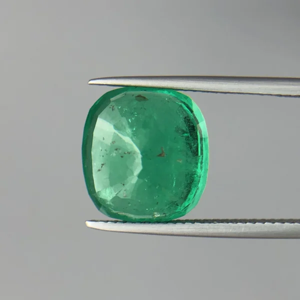 391aea00-2ed0-446f-a316-80e1b2edba3b Natural Emerald 8.72ct Ethiopia Back Side