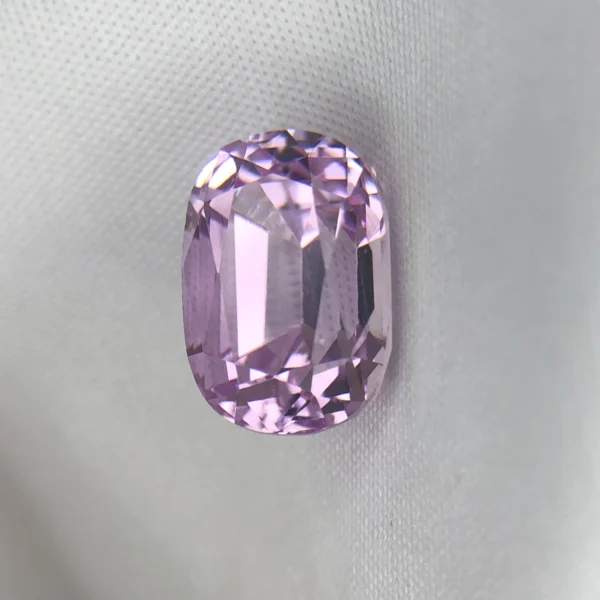 3e249d60-3297-4e41-b315-54fab033cc81 Natural Kunzite 6.66ct from Afghanistan
