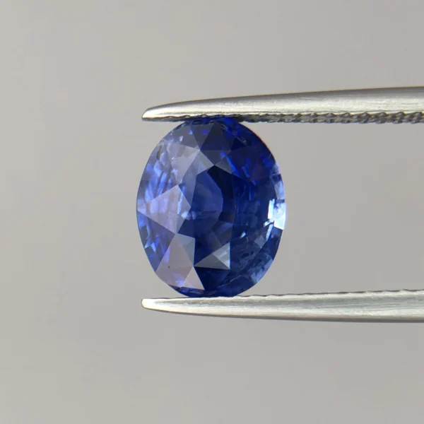 Natural Blue Sapphire 3.03ct Vivid Blue, Ceylon