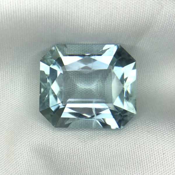 Natural Aquamarine 22.34ct Greenish Blue Statement Stone – Certified